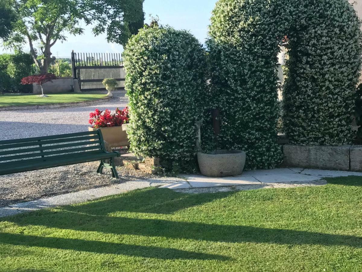 Appartamento "Casa Vacanze Corte Ara Decima" Sona Dış mekan fotoğraf
